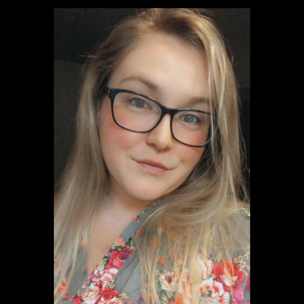 Meet your Posher, Tori